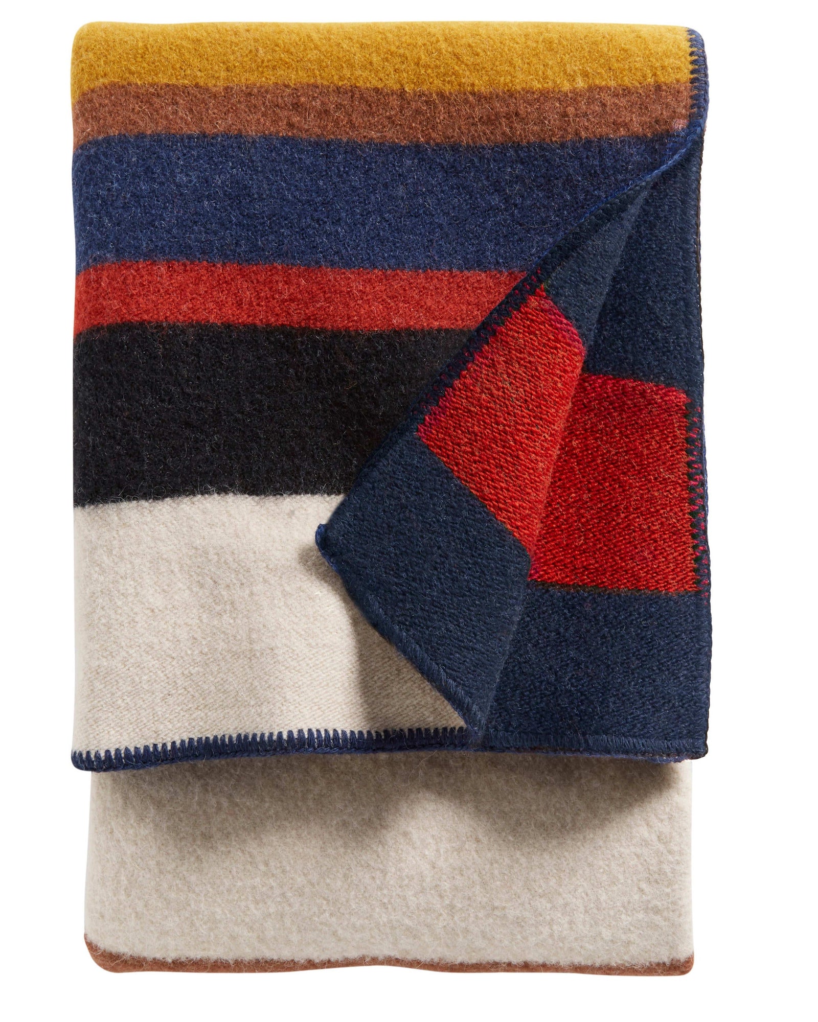 Bridger Wool Throw With Carrier